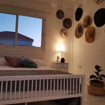 The Address - Beach House Casa vacanze Larnaca