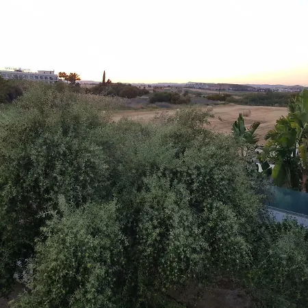 Casa vacanze The Address - Beach House Larnaca